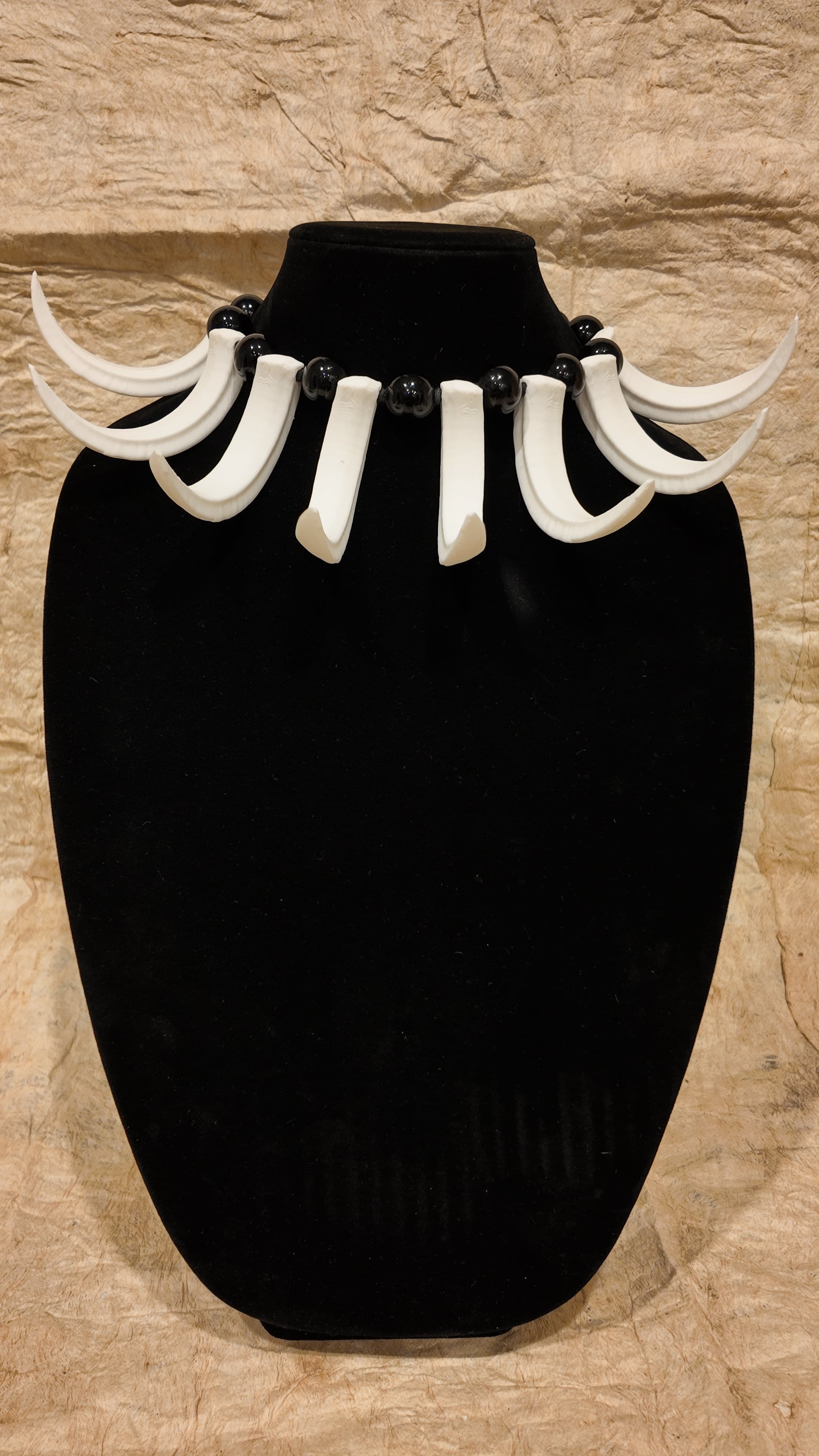 Ula Nifo- Small Tiʻitiʻi