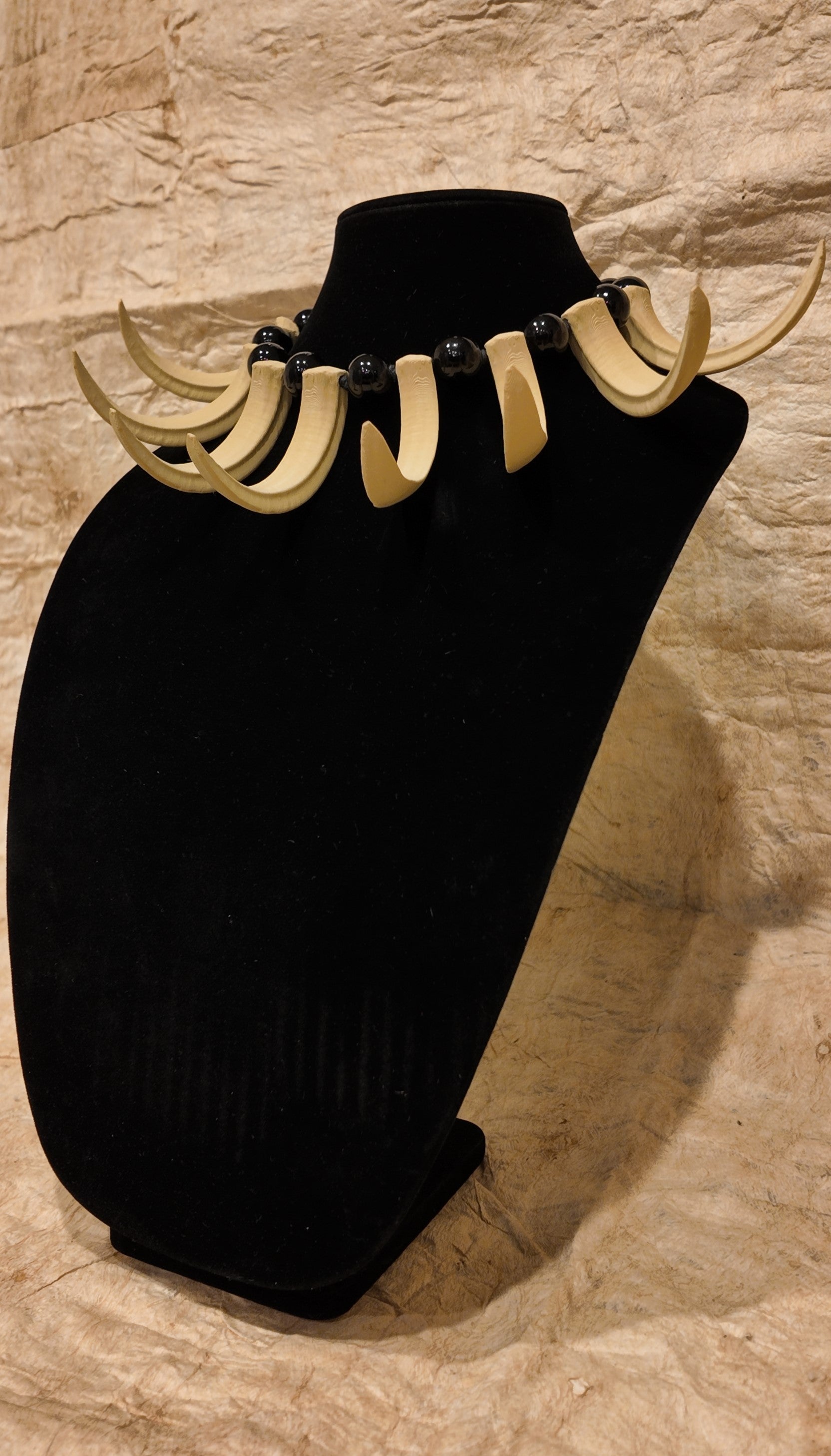 Ula Nifo- Small Tiʻitiʻi